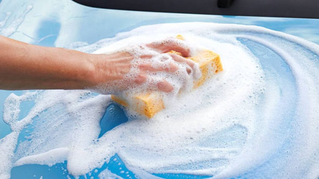 Benefits of Using a Ceramic Sponge Holder