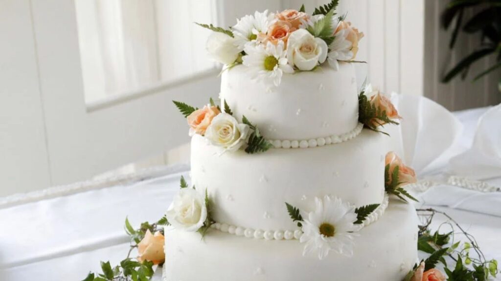 What Is Cake in a Can